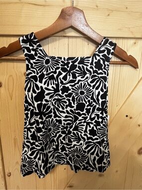 Kids Vince Camuto Black & White Floral Square-Neck Tank Top